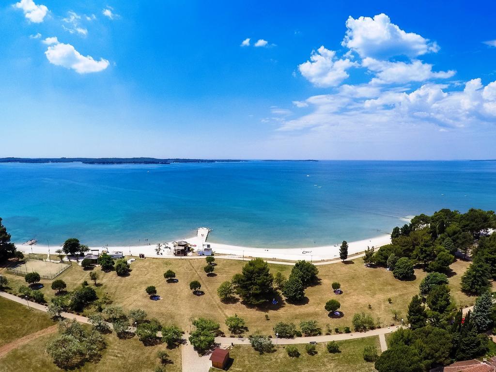 Apartments Villa Brioni II ฟาชานา ภายนอก รูปภาพ